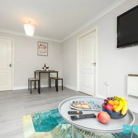 Wifi | Parking | Comfort Cardiff Exterior photo
